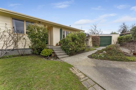 Photo of property in 56 Aniseed Grove, Timberlea, Upper Hutt, 5018