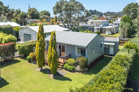 Photo of property in 19a Whiritoa Beach Road, Whiritoa, Whangamata, 3691