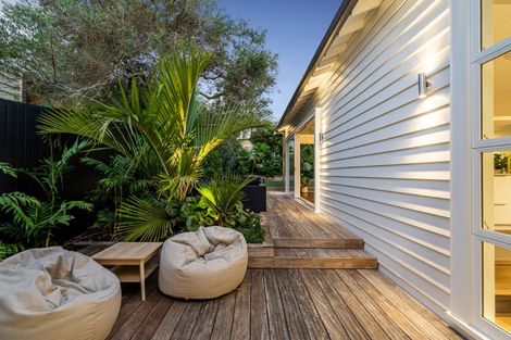 Photo of property in 26 Farrar Street, Grey Lynn, Auckland, 1021