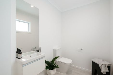 Photo of property in 1 Greenwich Street, Papamoa, 3118