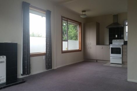 Photo of property in 32 Bentley Street, Russley, Christchurch, 8042