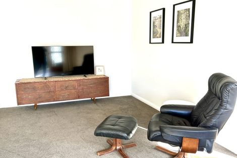 Photo of property in 32 Eltham Road, Blenheim, 7201