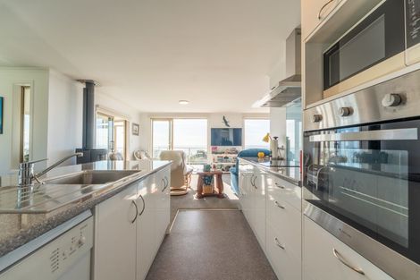 Photo of property in 21 Nasmyth Street, Kakanui, Oamaru, 9495