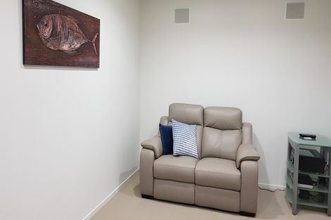 Photo of property in 215d Schnapper Rock Road, Schnapper Rock, Auckland, 0632