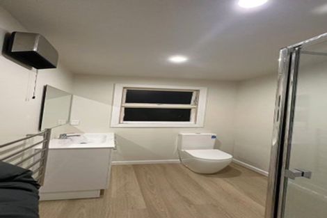 Photo of property in 32 Toorak Avenue, Avonhead, Christchurch, 8042
