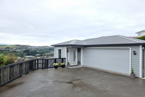 Photo of property in 25 Sandybrow, Churton Park, Wellington, 6037