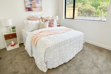 Photo of property in 2 Hayley Court, Wainui, Silverdale, 0992