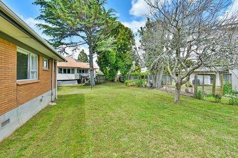 Photo of property in 1/31 Halver Road, Hillpark, Auckland, 2102