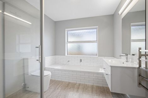 Photo of property in 3 Danden Way, Pukekohe, 2120