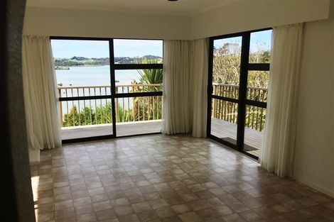 Photo of property in 17 Lysnar Road, Matakana, Warkworth, 0985