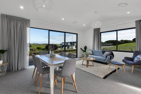 Photo of property in 80 Parklands Avenue, Bell Block, New Plymouth, 4312