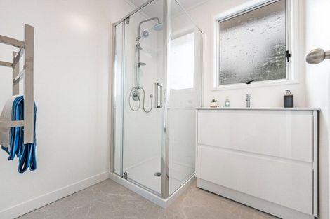 Photo of property in 11 Murillo Place, Henderson, Auckland, 0612