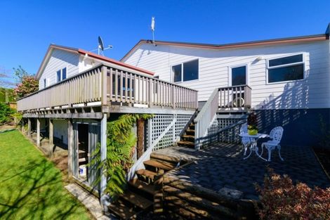 Photo of property in 22a Barraud Place, Pukehangi, Rotorua, 3015