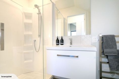 Photo of property in 84 Threepwood Road, Lake Hayes, Queenstown, 9371