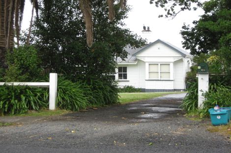 Photo of property in 28 Waihoehoe Road, Drury, 2113