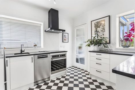 Photo of property in 3/33 Northumberland Avenue, Belmont, Auckland, 0622