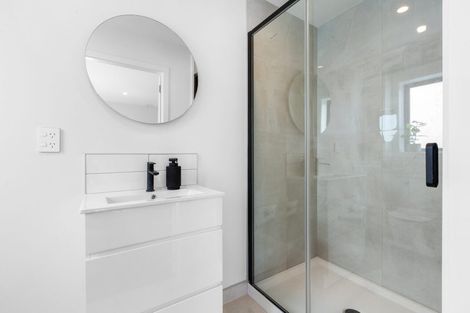 Photo of property in 7 Stockden Place, Karori, Wellington, 6012