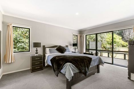 Photo of property in 16 Awaroa Stream Drive, Waiuku, 2123