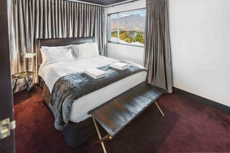 Photo of property in 16b Sainsbury Road, Fernhill, Queenstown, 9300