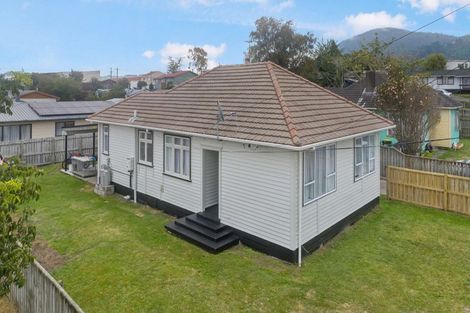 Photo of property in 11 Murray Road, Fairy Springs, Rotorua, 3015
