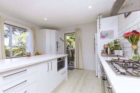 Photo of property in 1/1 Burnham Road, Waitakere, Auckland, 0816