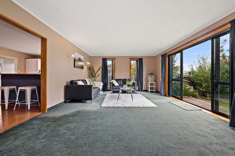 Photo of property in 30 Sarabande Avenue, Redwood, Christchurch, 8051