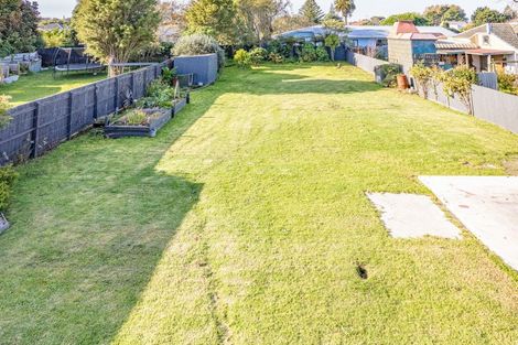Photo of property in 34 Caius Avenue, Gonville, Whanganui, 4501