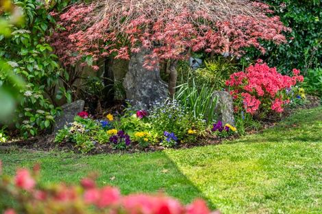 Photo of property in 9 Chichester Drive, Pinehaven, Upper Hutt, 5019