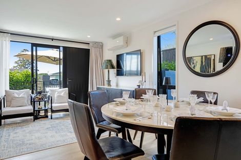 Photo of property in 8 Patariki Way, Beach Haven, Auckland, 0626