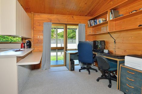 Photo of property in 102 Oak Street, Mangapapa, Gisborne, 4010