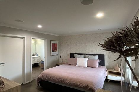 Photo of property in 6 Taieri Place, Poraiti, Napier, 4112