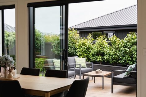 Photo of property in 15 Carrick Place, Mosgiel, 9024