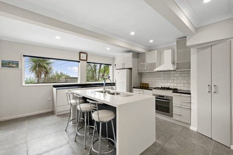 Photo of property in 15 Ferry Road, Days Bay, Lower Hutt, 5013