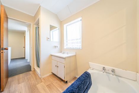 Photo of property in 8 Mchattie Lane, Clouston Park, Upper Hutt, 5018