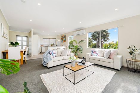 Photo of property in 62a Glendale Road, Glen Eden, Auckland, 0602