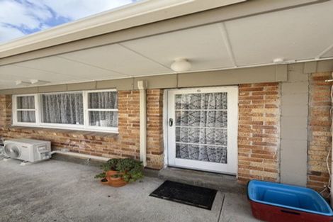 Photo of property in 8 Banff Street, Regent, Whangarei, 0112