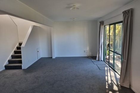 Photo of property in 1/80 Sunnyside Road, Sunnyvale, Auckland, 0612