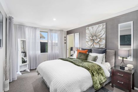 Photo of property in 8 Glen Place, Parklands, Christchurch, 8083