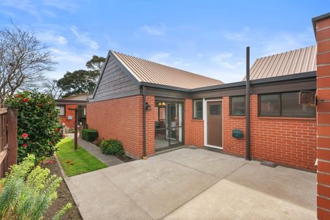 Photo of property in 8 Parr Place, Ilam, Christchurch, 8041