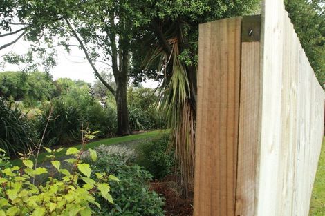 Photo of property in 2/2 Gates Lane, Woolston, Christchurch, 8023