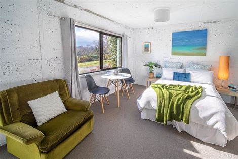 Photo of property in 43 Cheviot Street, Roxburgh, 9500