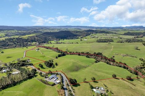 Photo of property in 122 Iranui Road, Inner Kaiti, Gisborne, 4010