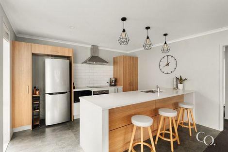 Photo of property in 14 Cowell Crescent, Pyes Pa, Tauranga, 3112