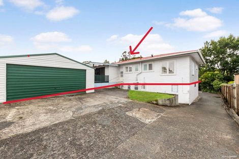 Photo of property in 30 Edmonton Road, Henderson, Auckland, 0612