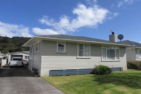 Photo of property in 249 Wellington Road, Wainuiomata, Lower Hutt, 5014