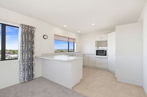 Photo of property in 28/197 Royal Road, Massey, Auckland, 0614