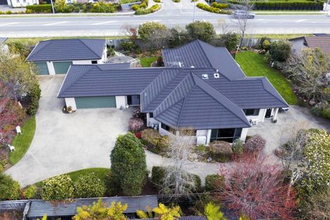 Photo of property in 19 Aratia Way, Richmond, 7020