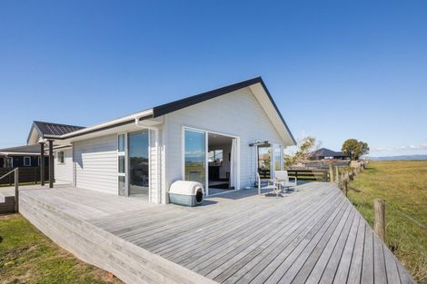 Photo of property in 18a Norton Street, Foxton Beach, Foxton, 4815