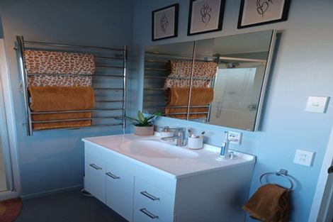 Photo of property in 9/199 Grant Road, Thorndon, Wellington, 6011