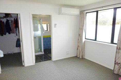 Photo of property in 17 Gresham Place, Rototuna North, Hamilton, 3210